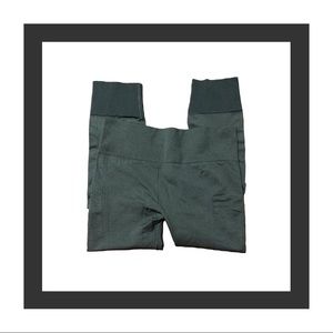 Lululemon Seamless Crop Leggings